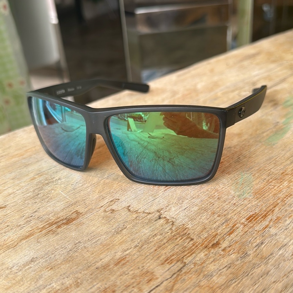 Costa Black and Green Glasses with Sleek Design